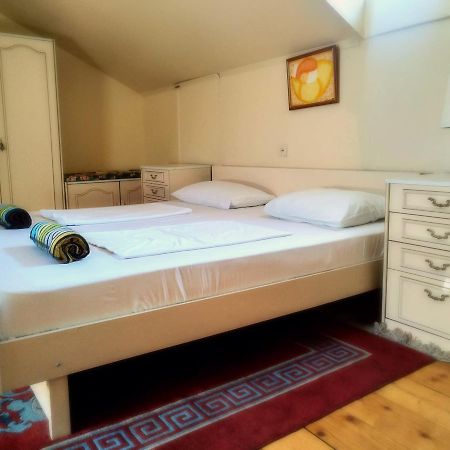 Hostel Mountain 13 ティビリシ エクステリア 写真
